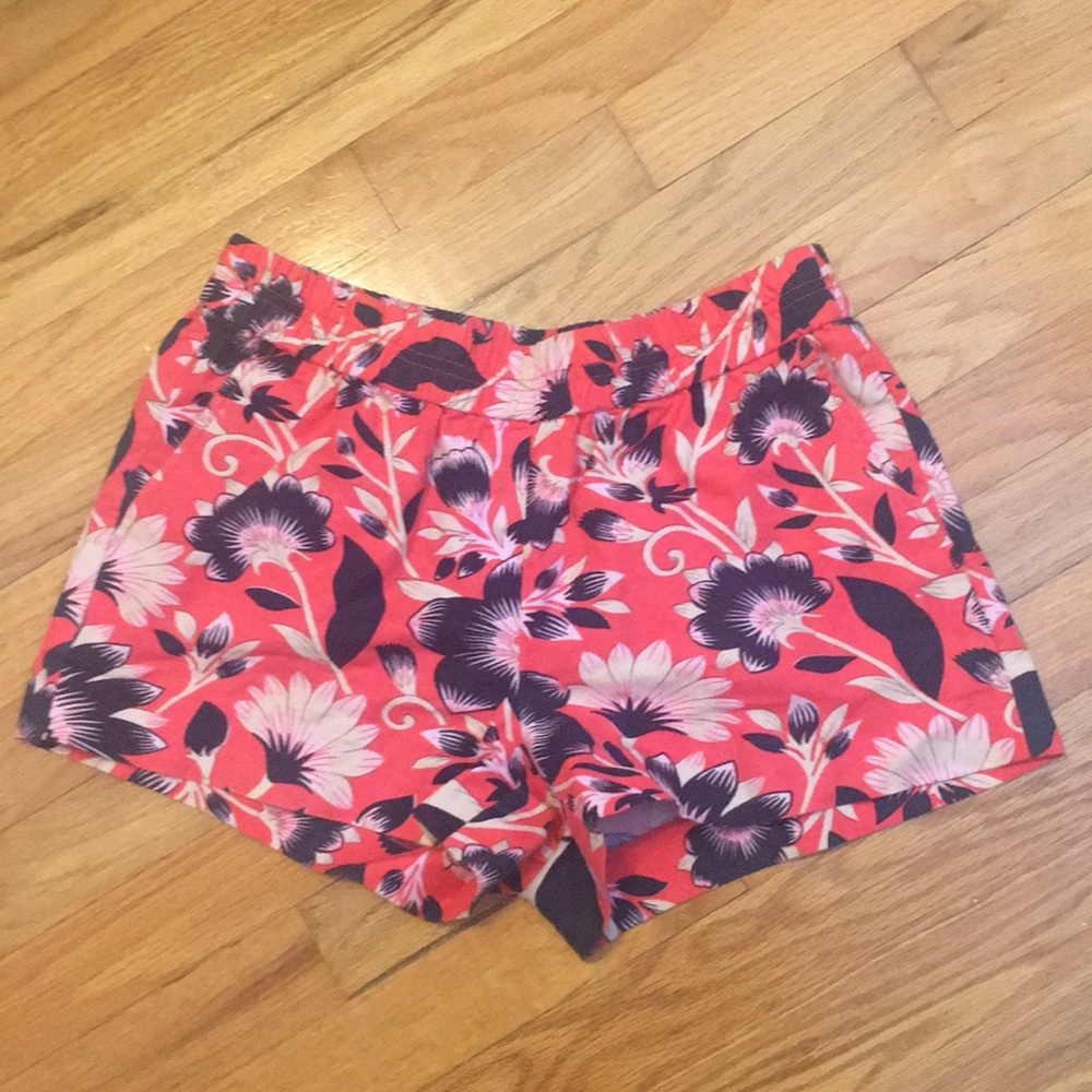 J CREW ELASTIC WAISTBAND SHORTS SIZE 4